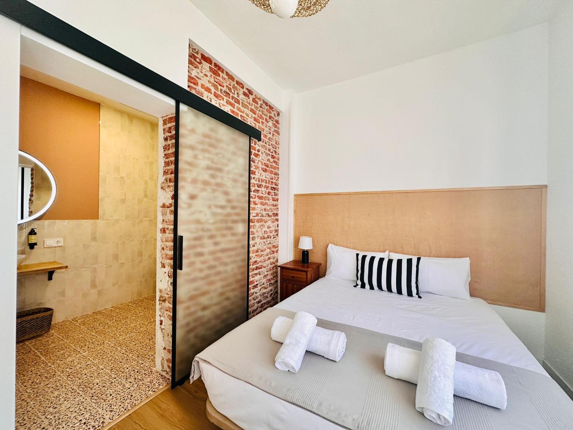 Autentic Boutique Moncloa Madrid Exterior foto
